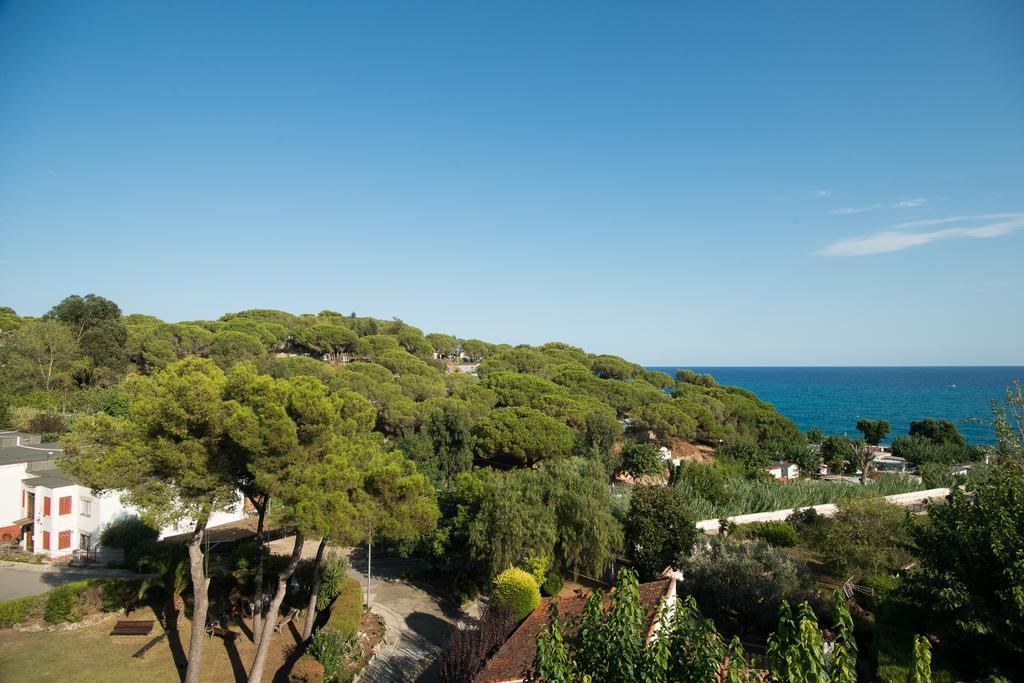 Front Sant Pol Apartment