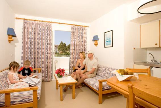 Jutlandia Family Apartahotel 3*