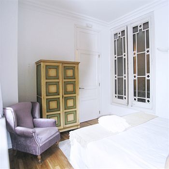 Cami Gallery Guest house 3*