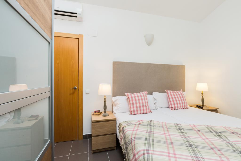 Apartment Cornellalux Cornella de Llobregat