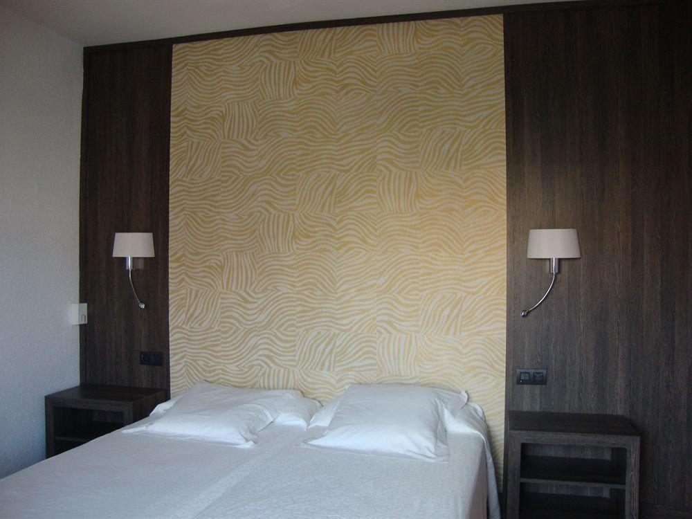 Grifeu Hotel 3*