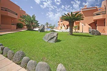 Complejo Tres Palmeras Apartamento *