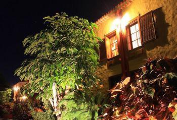 Casas-bungalows Pajeros * Brena Baja