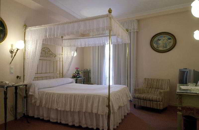 Doña María 4* Sevilla