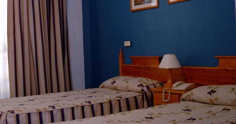Torre De Guzmanes 3* La Algaba