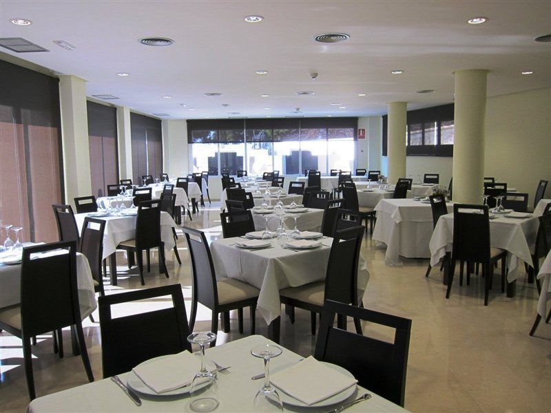 Hotel De 4*