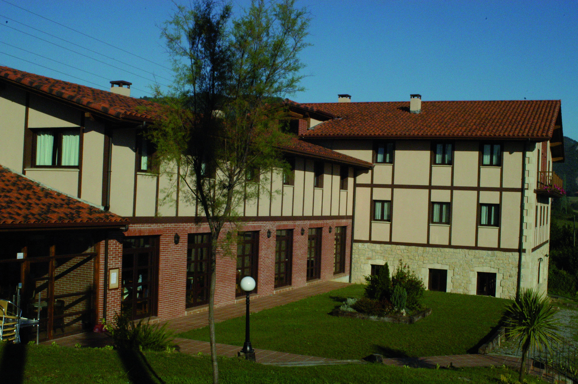 Hotel Ibaigune 2*