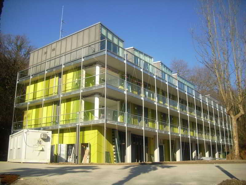Uba Hostal *