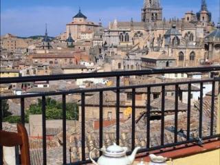Aparthotel Almunia De San Miguel