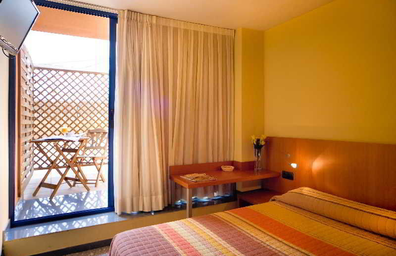 Hotel Sant Pere Ll Hspii Rubi