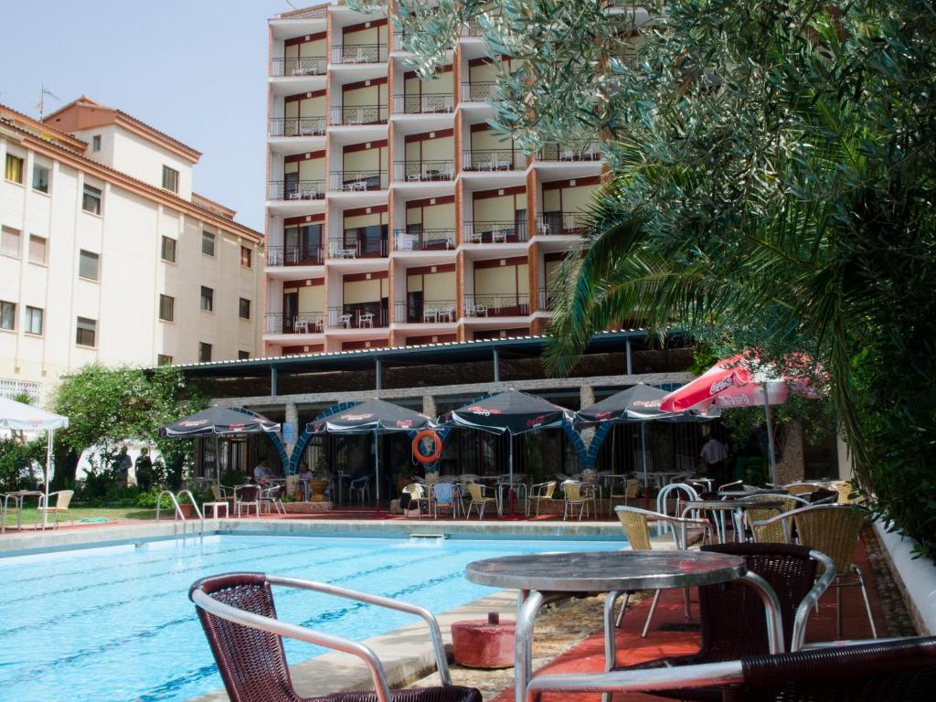 Hotel Zapata 2*