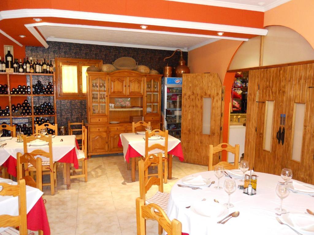 Restaurante La Piscina Pensión Canjáyar