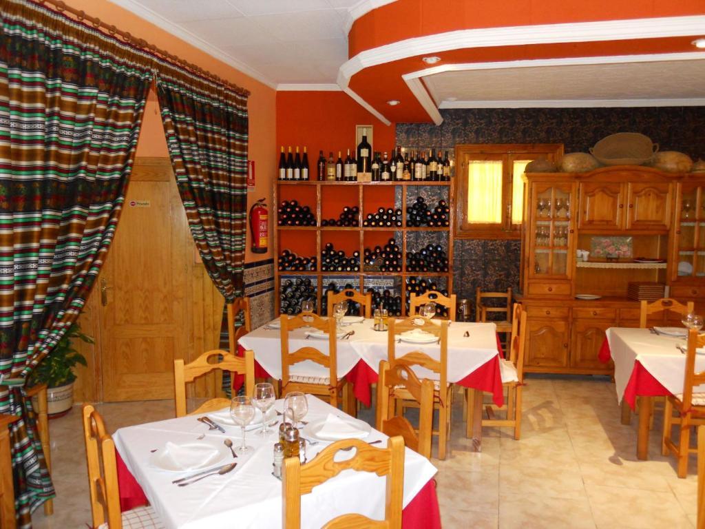 Restaurante La Piscina Pensión