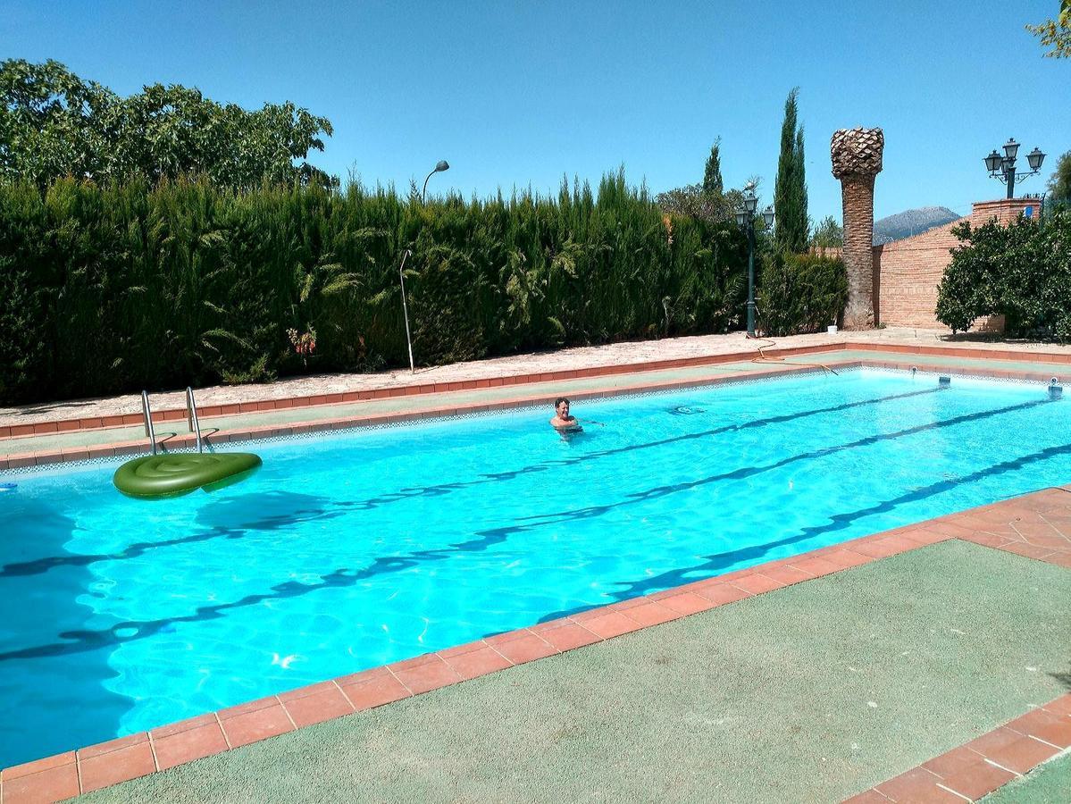 Casa Rural Los Naranjos Piscina Y Pista Tenis Privada Holiday home