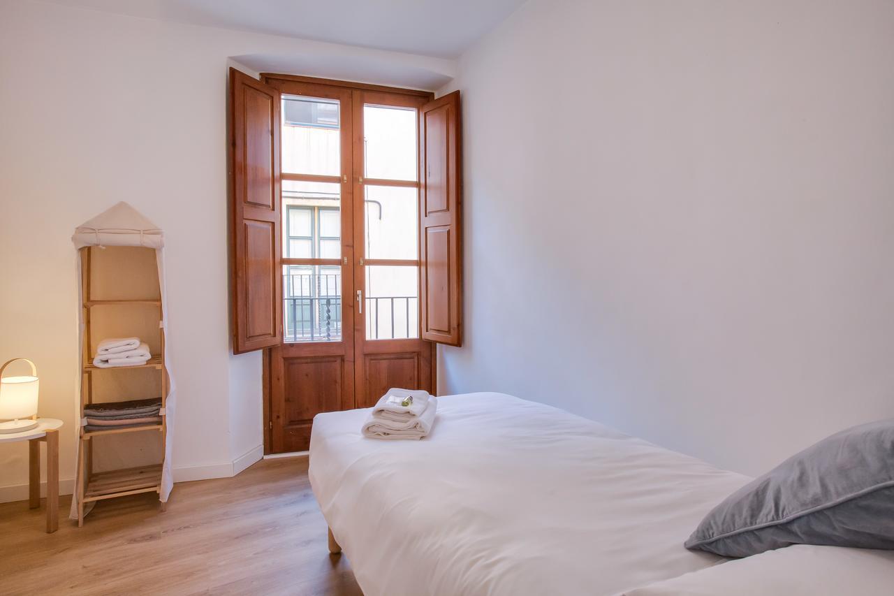 Flateli Cort Reial Apartment