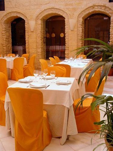 Hotel Hospederia Del Monasterio 2*