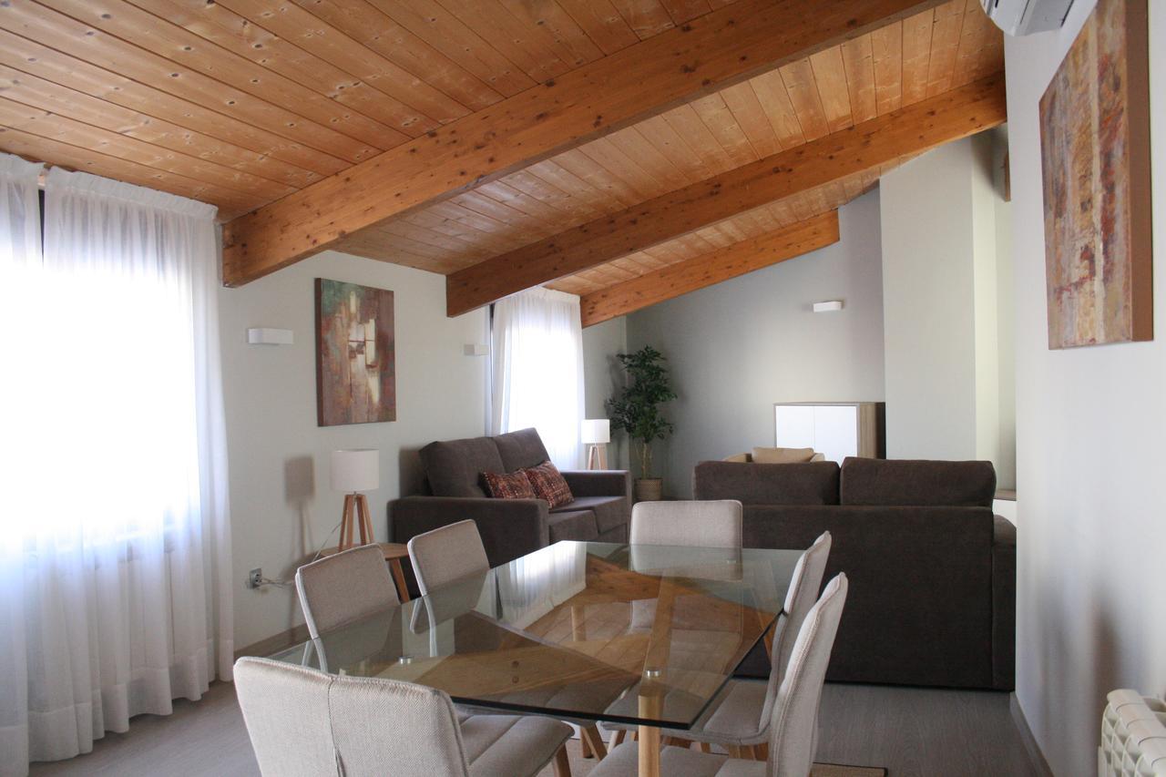 Real Apartment Lleida