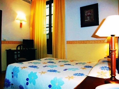 San Miguel Hotel 2*