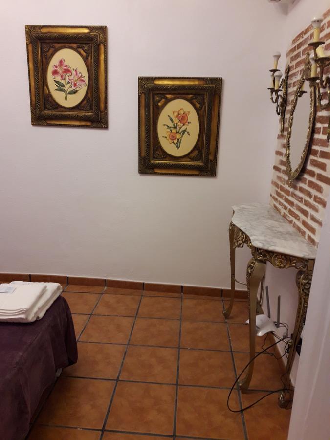 Casa Rural Los Naranjos Piscina Y Pista Tenis Privada Holiday home