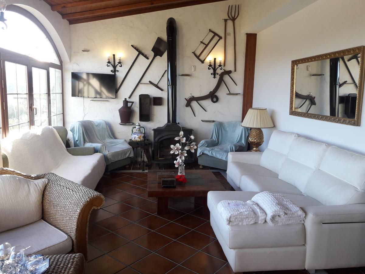 Casa Rural Los Naranjos Piscina Y Pista Tenis Privada