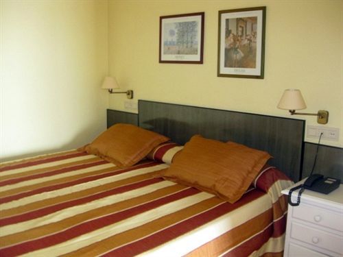 Aguadulce Aparthotel