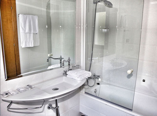 Hotel Rural La Alcanacia 3*