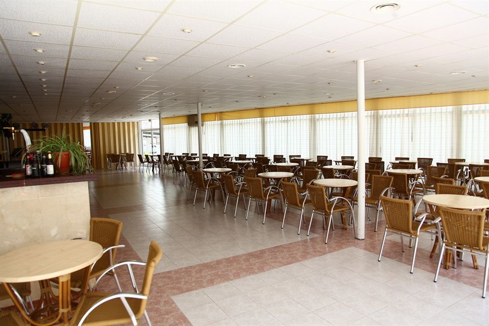 Prado Ii Hotel