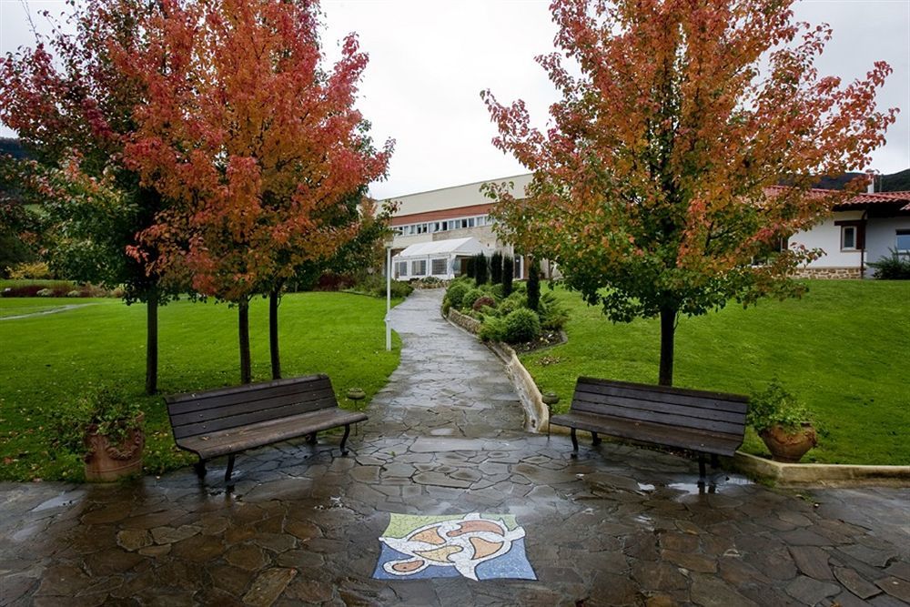 Amalurra Ecohotel & Retreat Center Hotel Laiseca