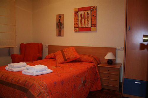 Acella 5*