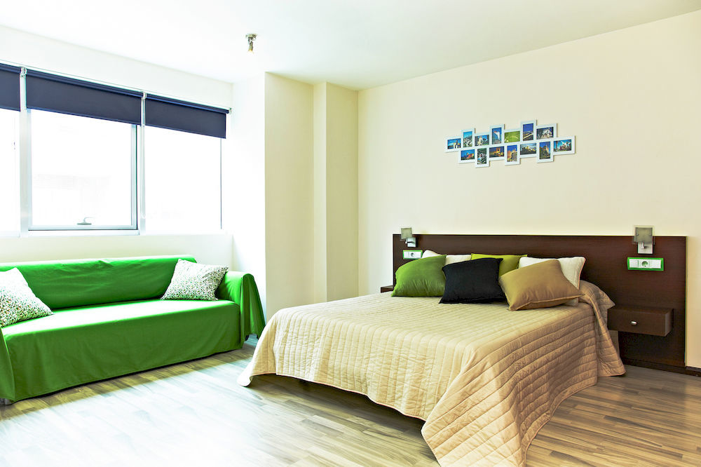 Ginosi Basics Centric Apartel