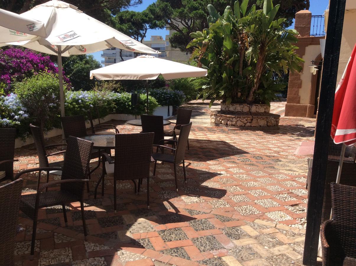 Mansion Alhamar - 2 Bedroom, Frontline Beach, Mountain Views, Full Size Pool, Tennis Courts, Close To Shops, On-site Bar & Chiringuito Apartamento *