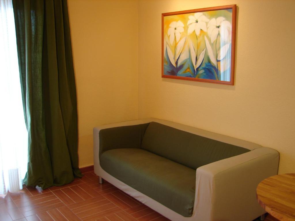 Miramar Aparthotel 2*