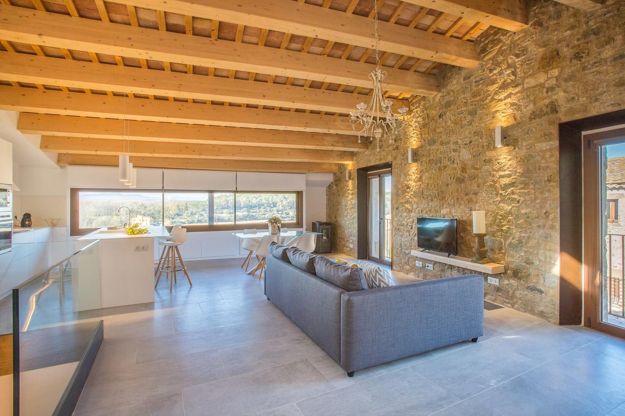 Flateli Apartment *