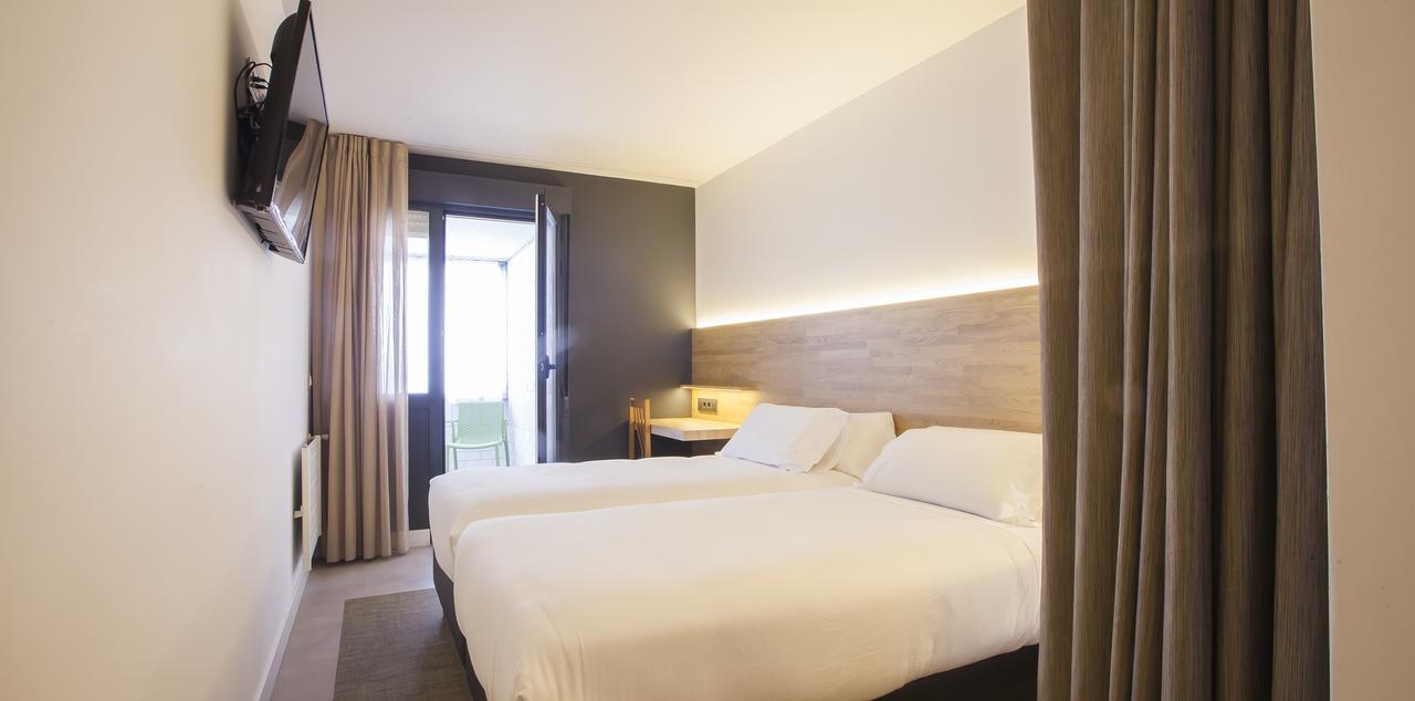 A Hotel Pamplona