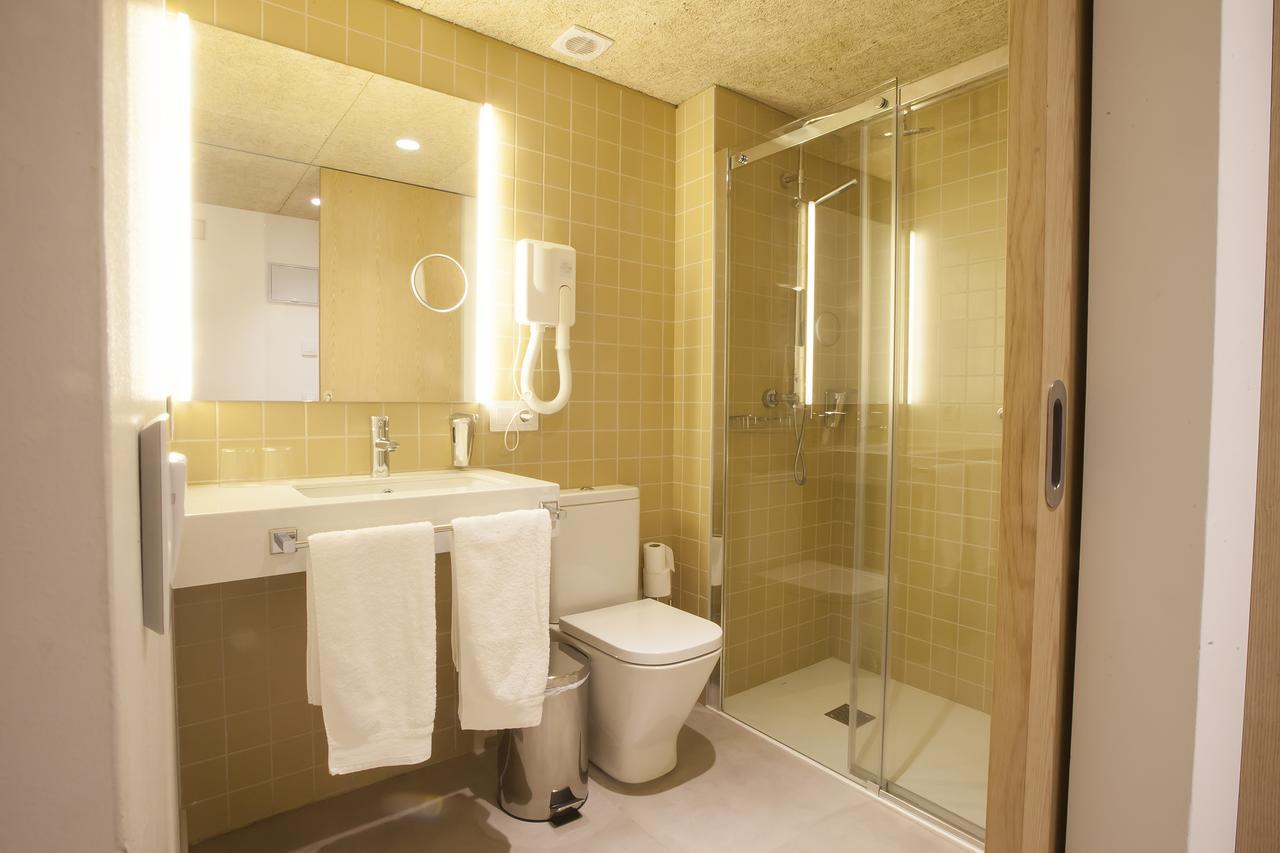 A Hotel Pamplona