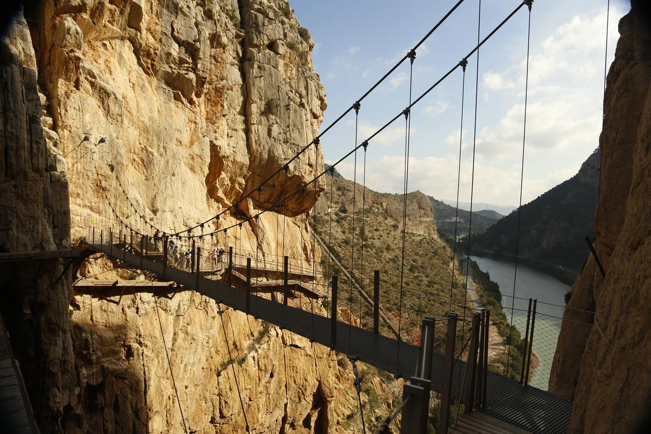 Hotel Cortijo Del Arte - Caminito Del Rey Pizarra