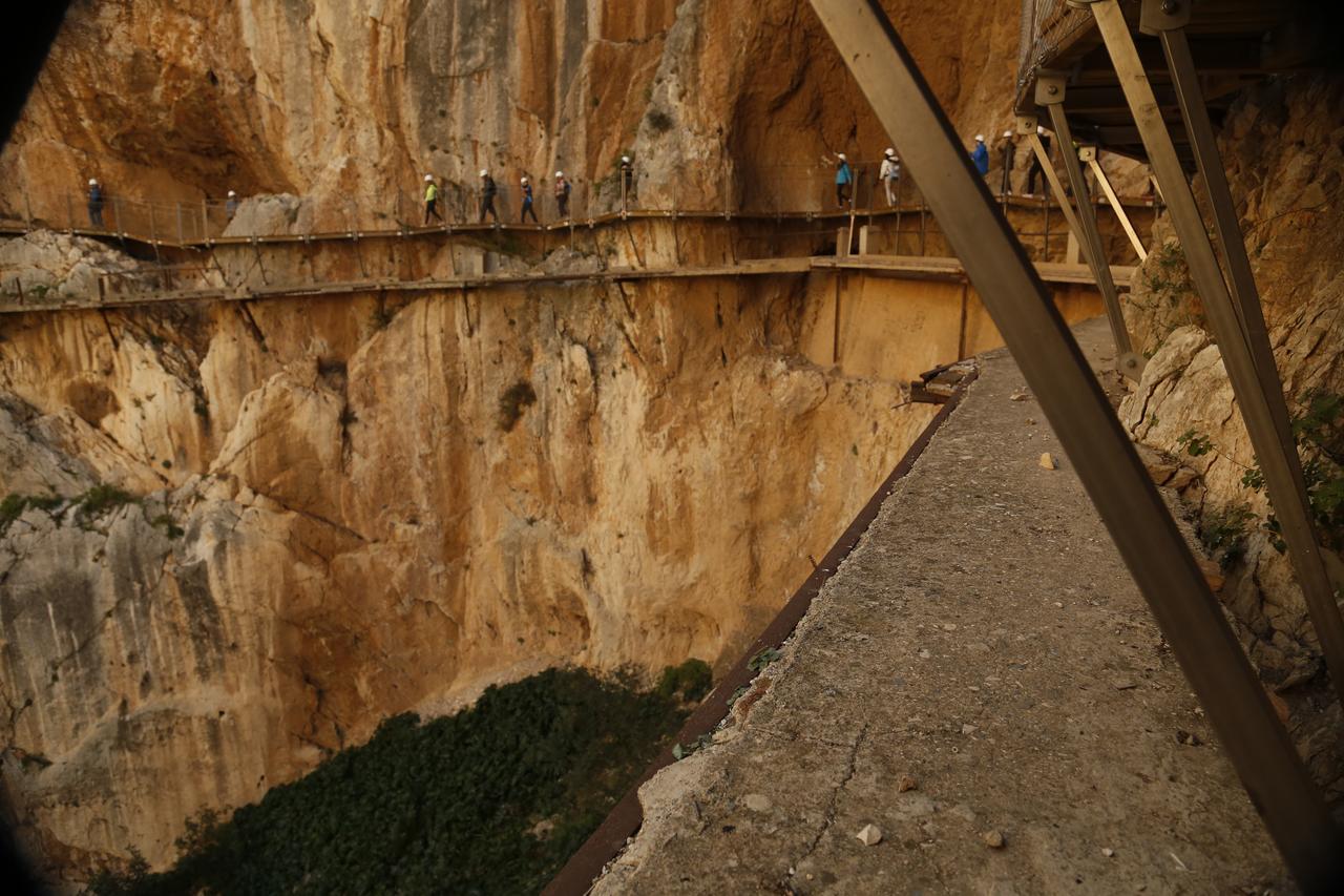 Cortijo Del Arte - Caminito Del Rey Pizarra