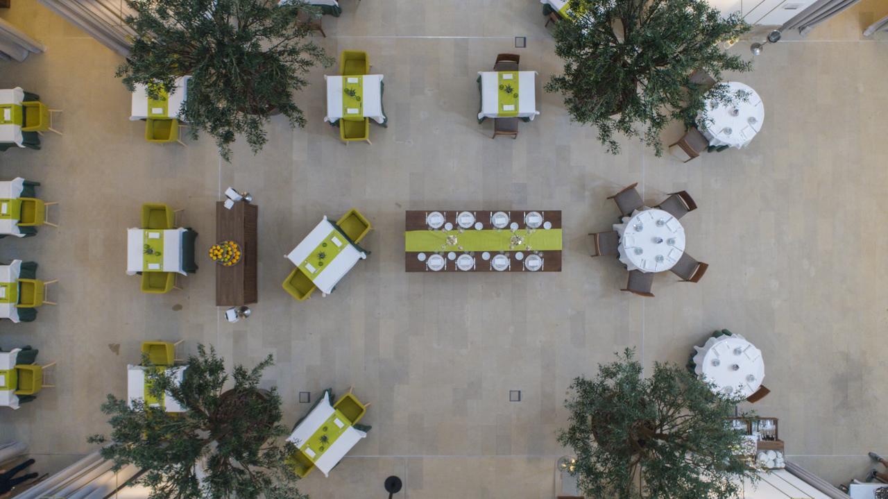 Hotel De 4*
