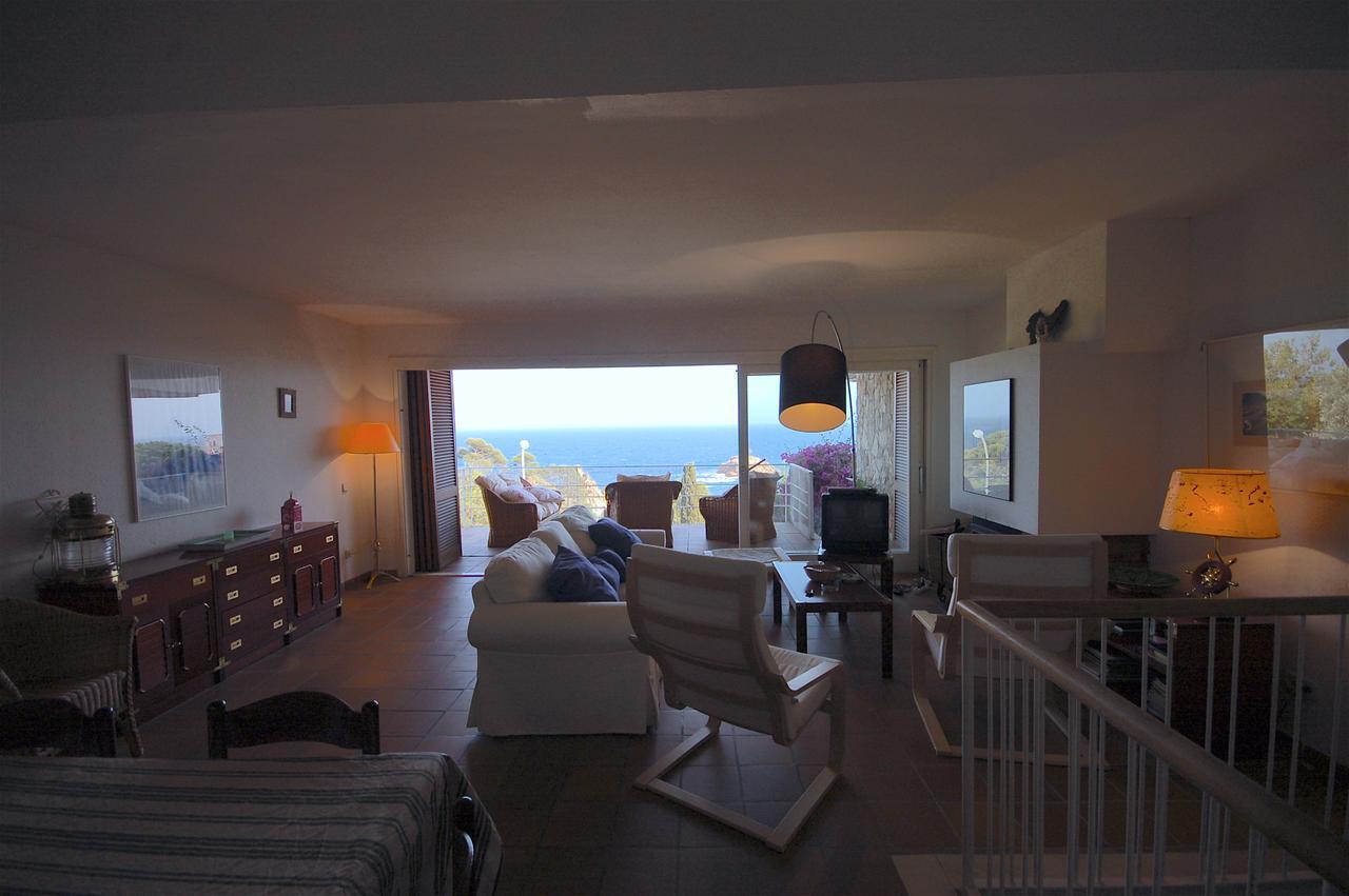 Lets Holidays Sailor House With Sea Views Holiday home *