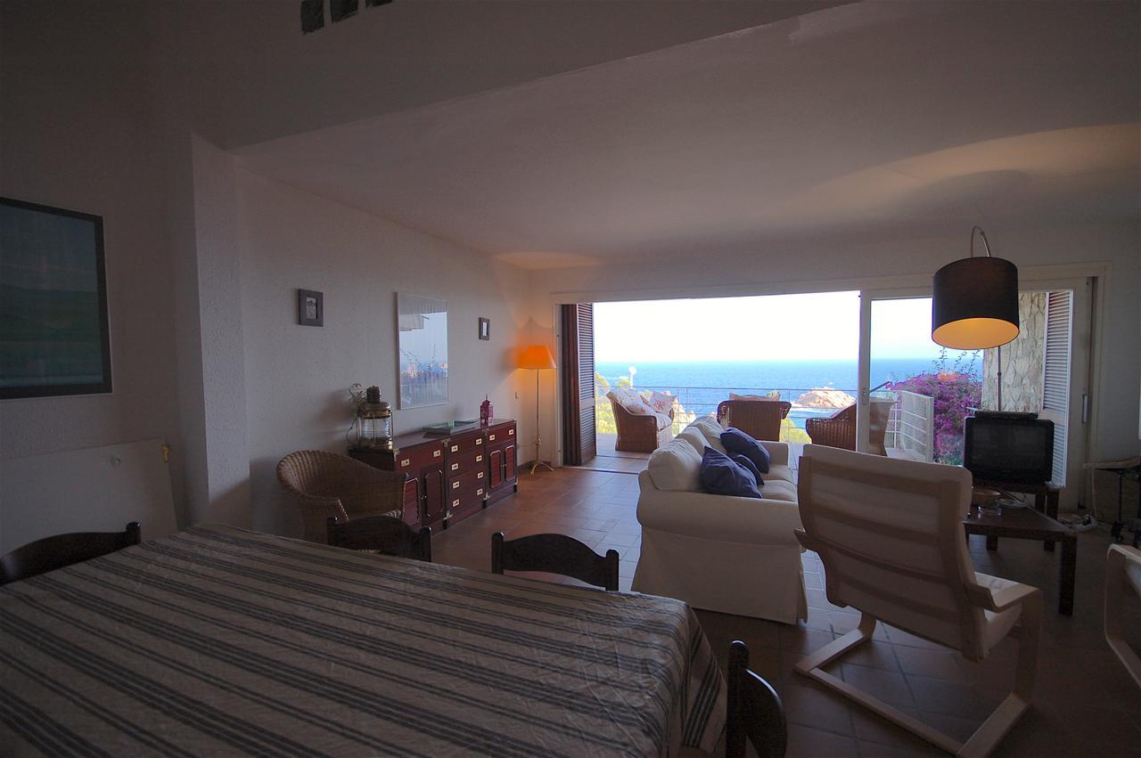Holiday home Lets Holidays Sailor House With Sea Views *