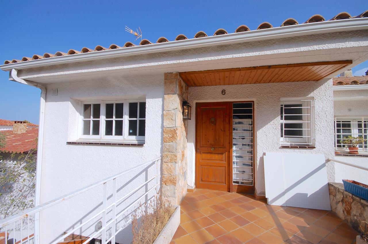 Lets Holidays Sailor House With Sea Views *