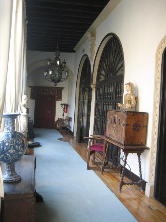 Palacio De La Rambla 2*