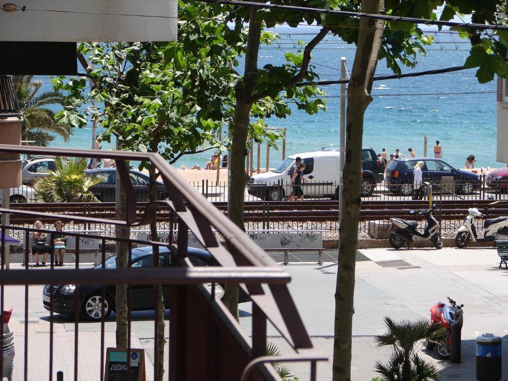 Aparthotel Miramar Badalona