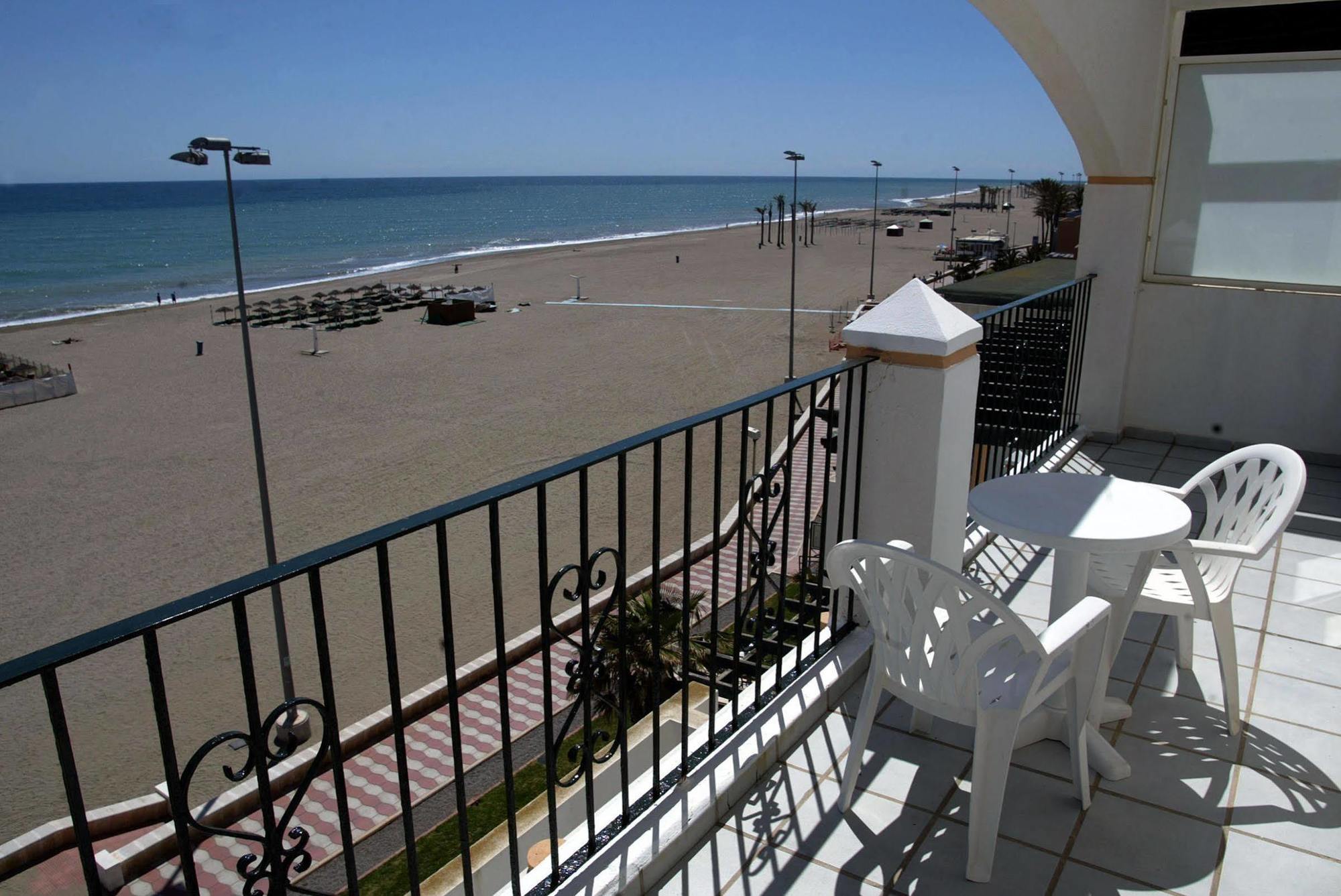 Apartahotel Bahía Serena Roquetas de Mar