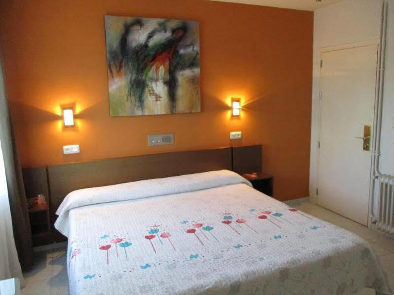Ampuria Hotel 3*