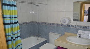 Surf Riders Fuerteventura Guest house 2*