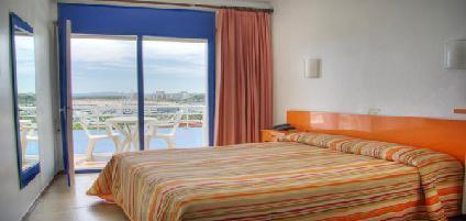 Hotel & Diving Les Illes 3*