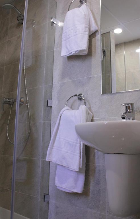 Iraipe Izaga Hostal