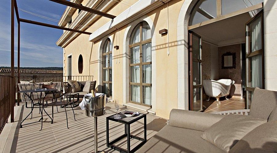 Casa Anamaria Hotel 4*