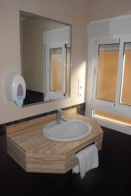 Hotel La Perla 2*